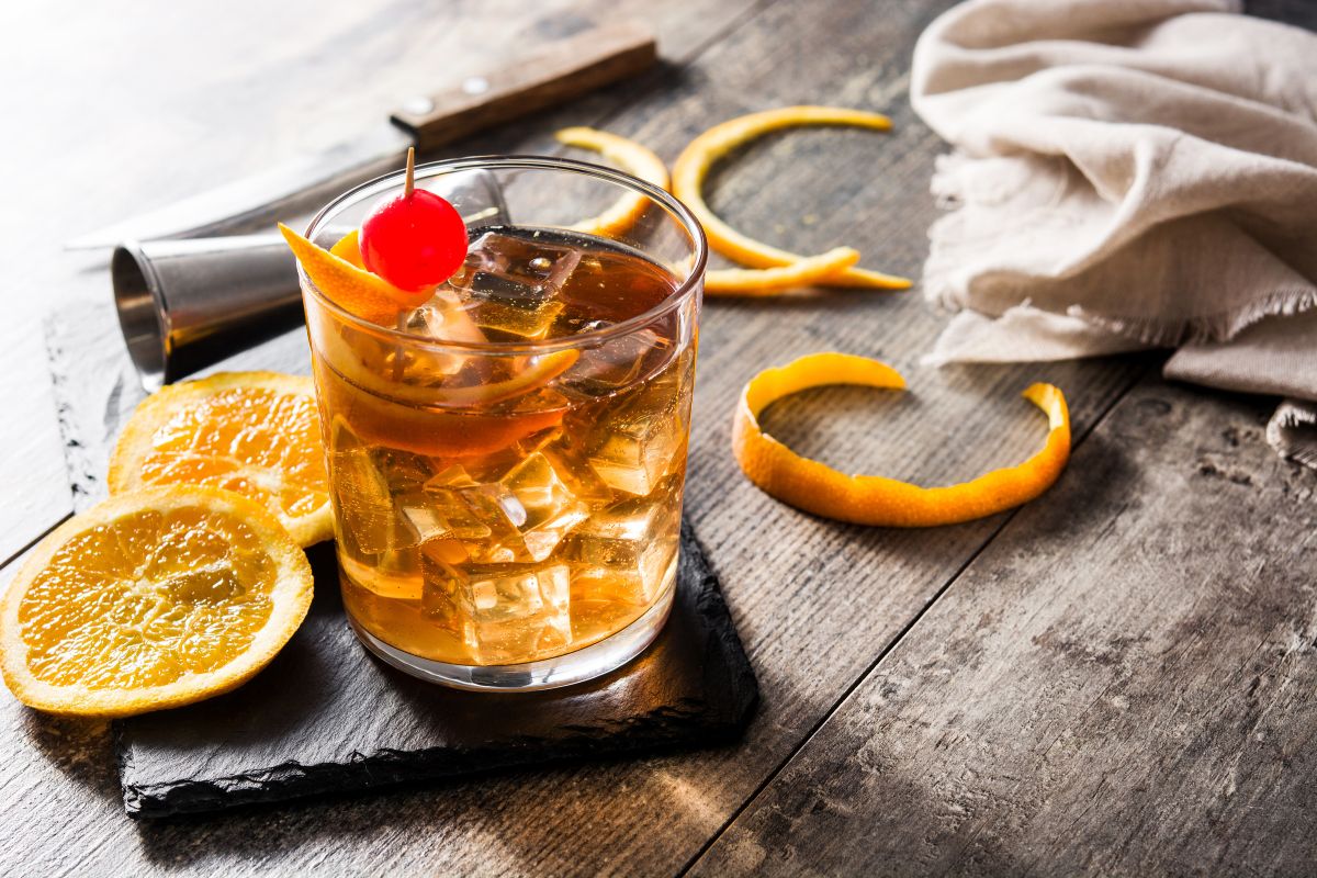 Old Fashioneds are whiskey-based cocktails.