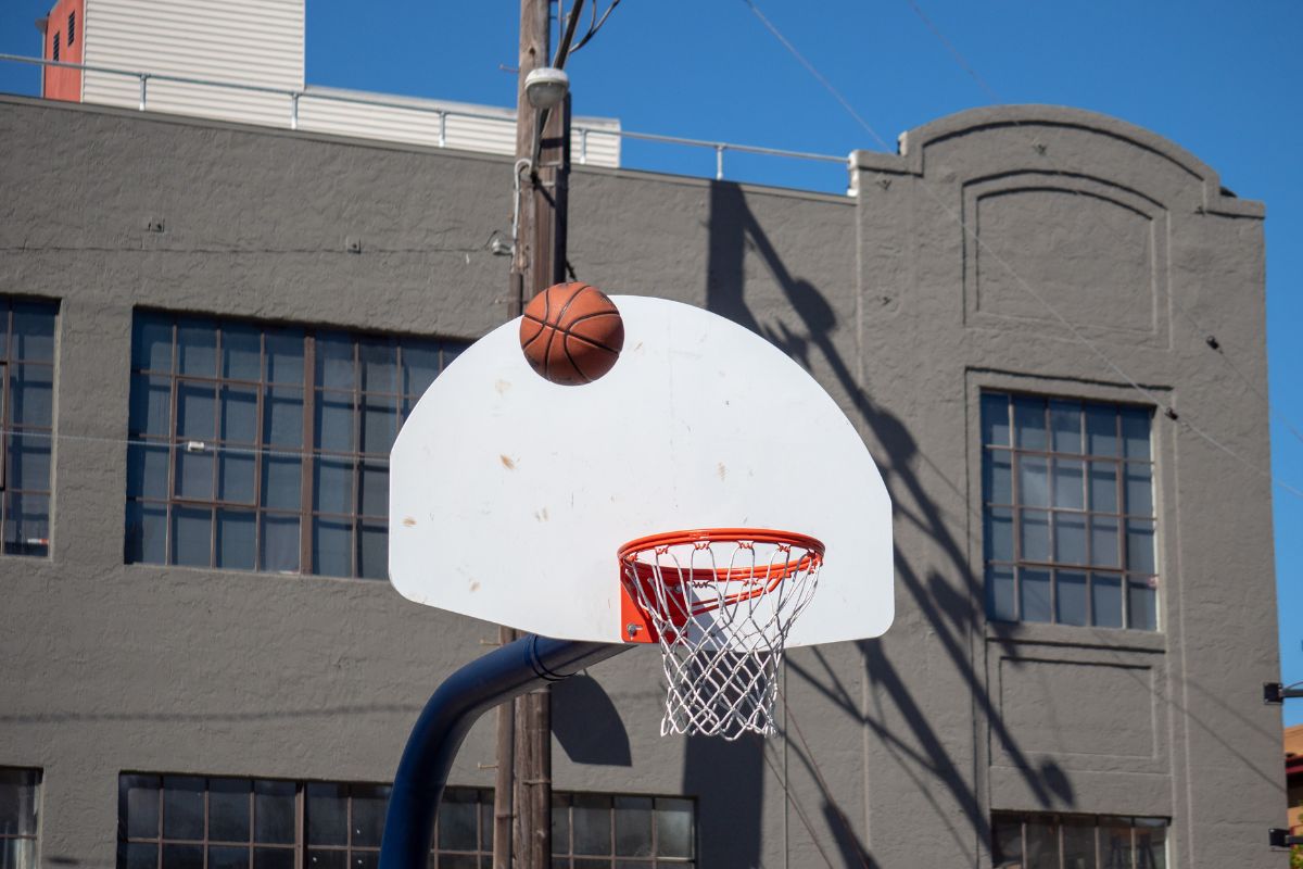 Difference Between Accuracy And Precision ContrastHub