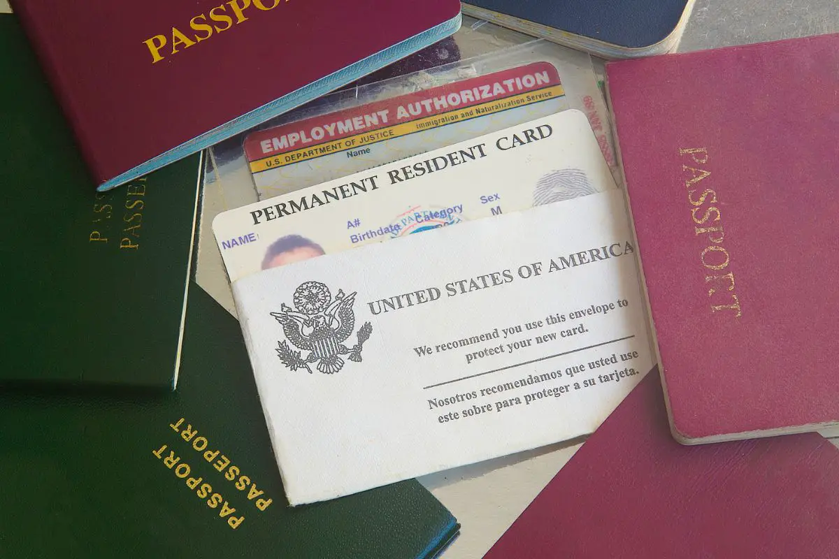 Difference Between Passport Book And Card ContrastHub