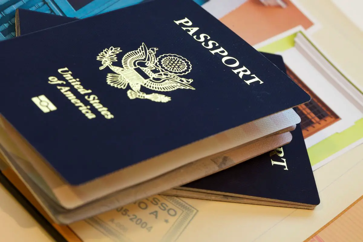 Difference Between Passport Book And Card ContrastHub